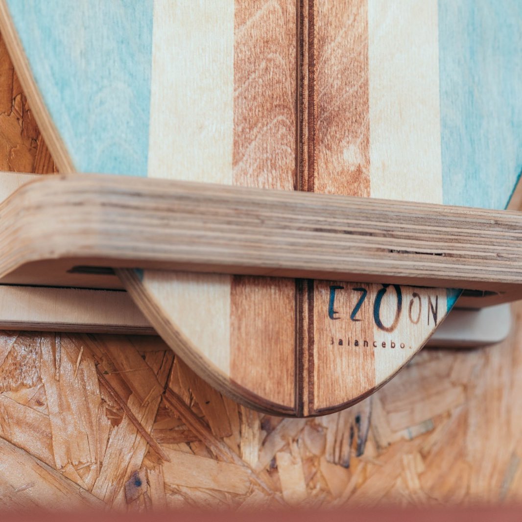 ZoonBoard wooden craftsmanship detail